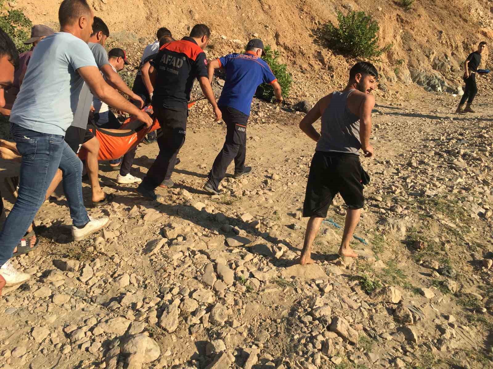 20 yaşındaki genç Dicle Nehri’nde boğularak hayatını kaybetti
