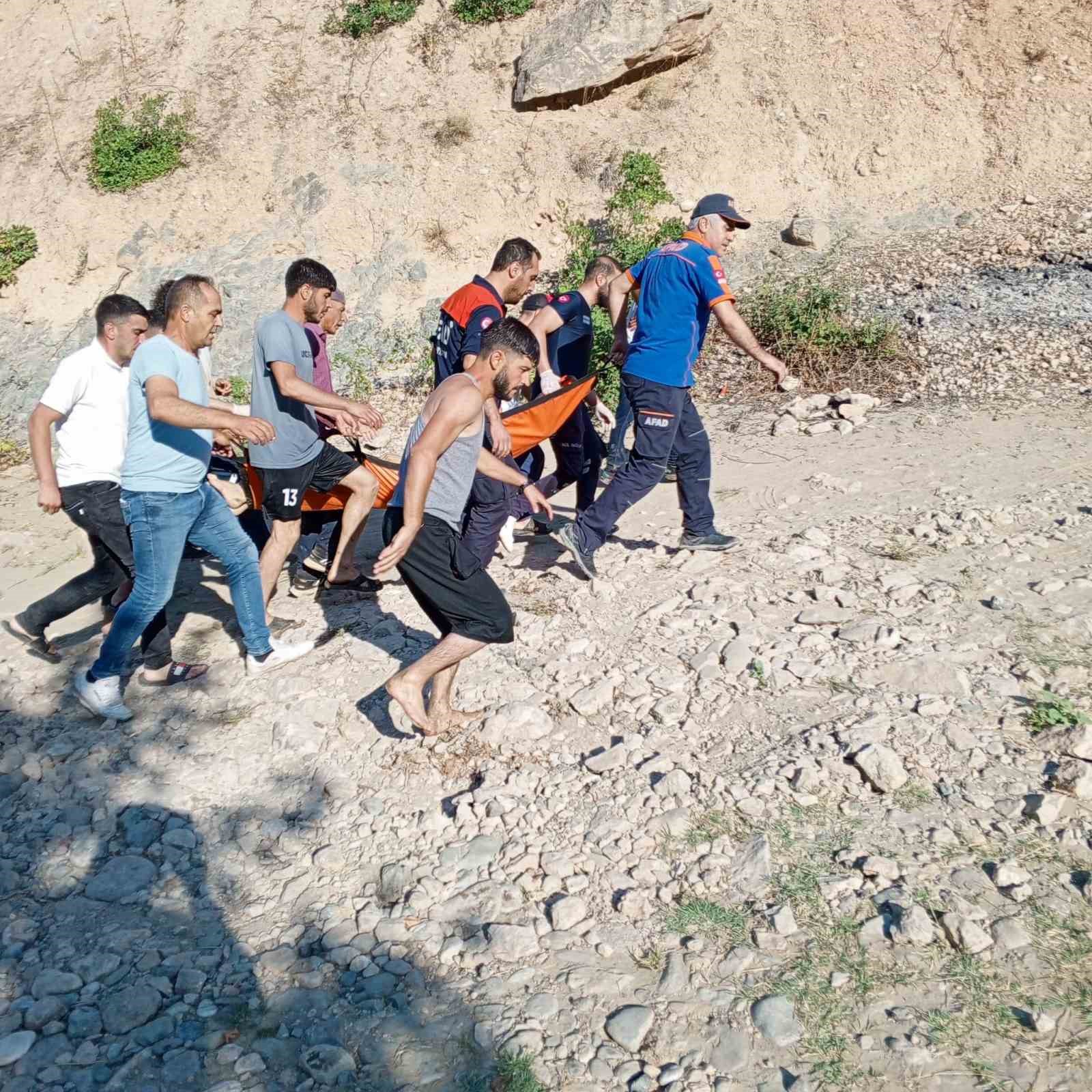 20 yaşındaki genç Dicle Nehri’nde boğularak hayatını kaybetti
