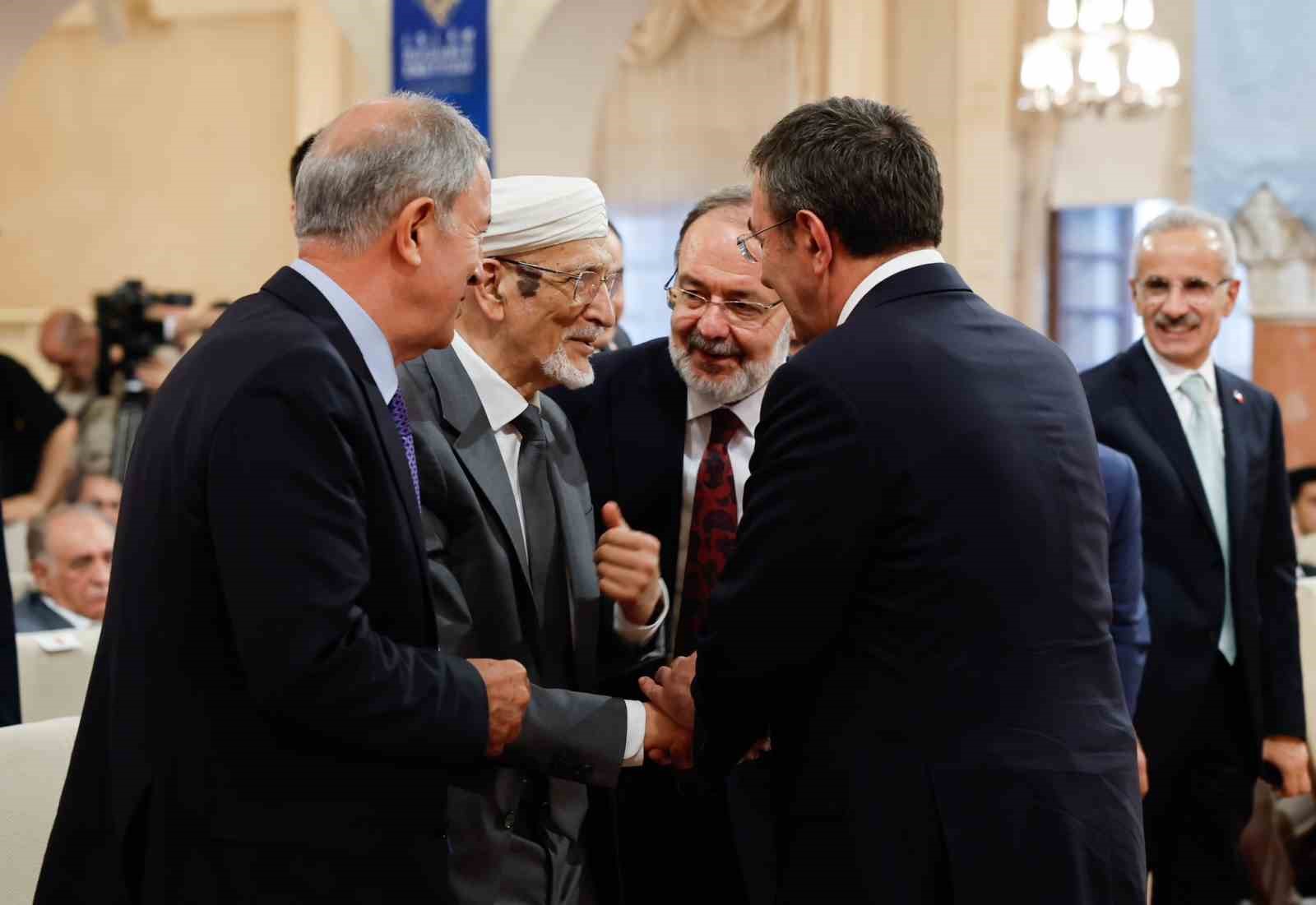 Cumhurbaşkanı Yardımcısı Yılmaz: “Gazzeli Müslümanlar başta olmak üzere mazlumlar için umuda, kurtuluşa ve barışa vesile olacak adımları birlikte atmamız gerektiğine inanıyoruz”
