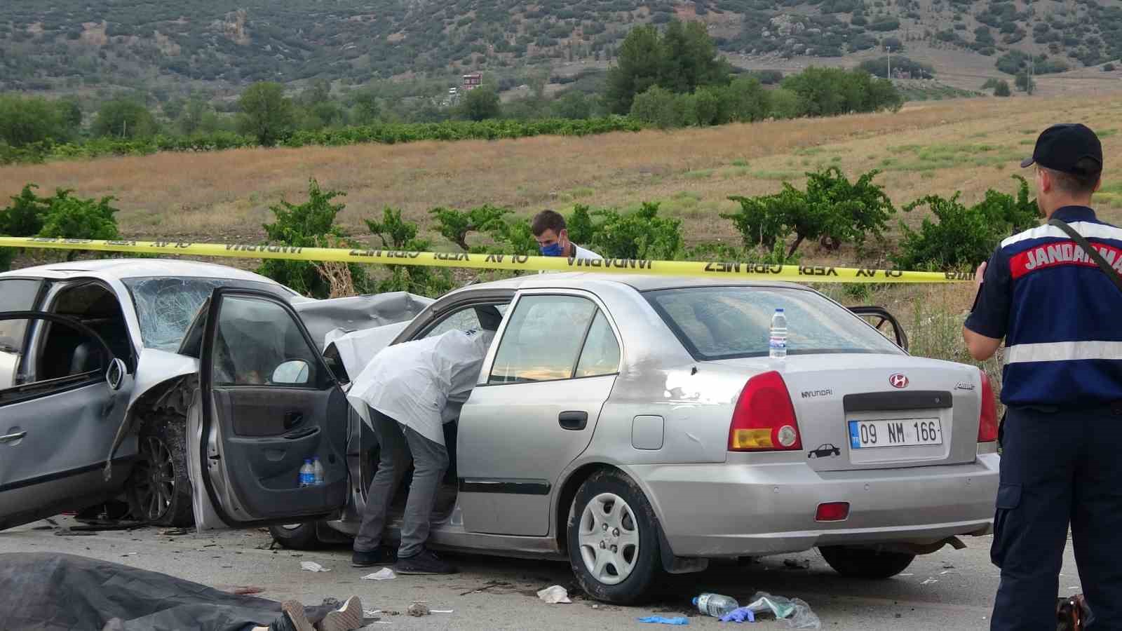 Burdur’daki feci kazada ölü sayısı 2’ye yükseldi
