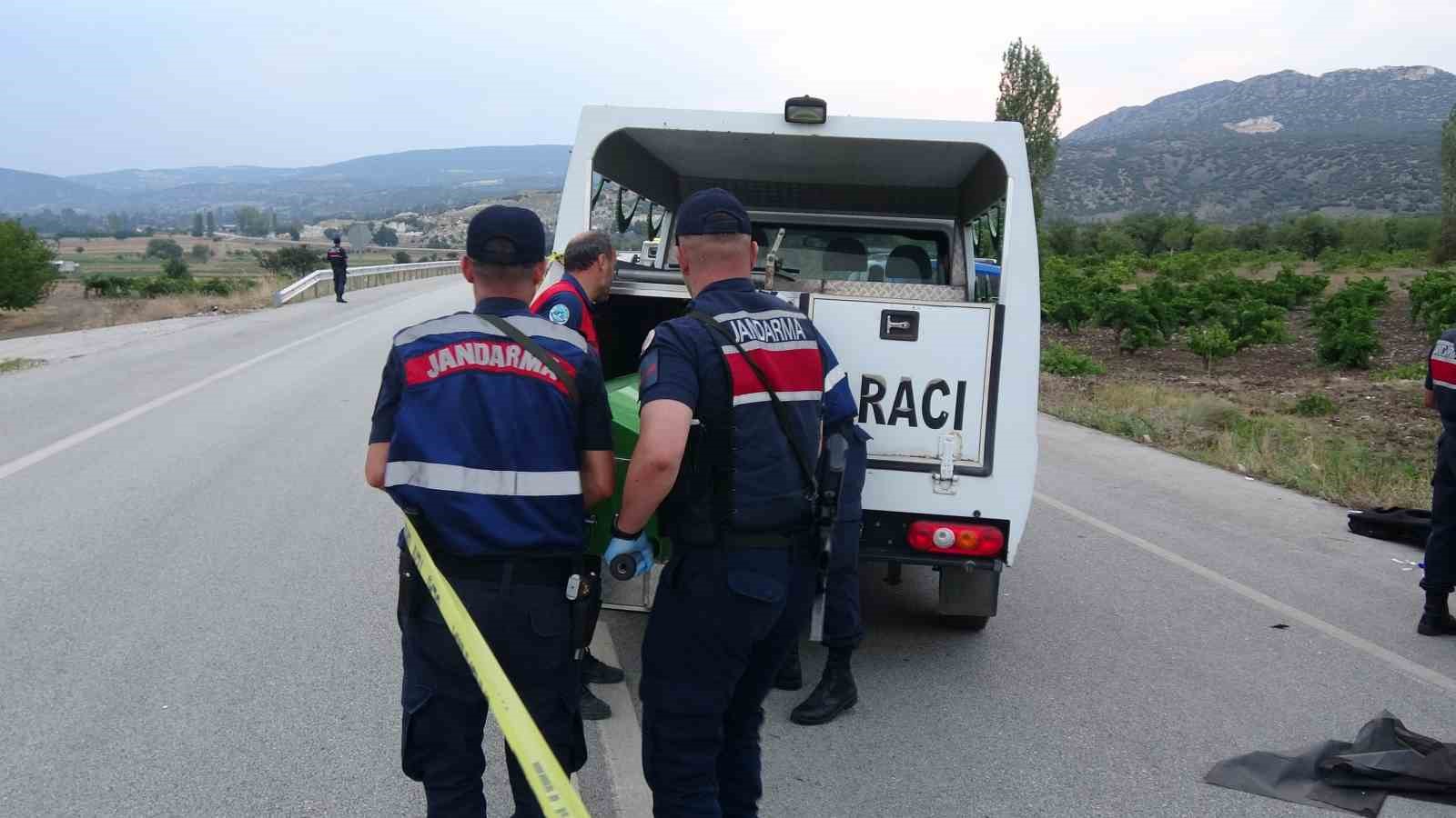 Burdur’daki feci kazada ölü sayısı 2’ye yükseldi
