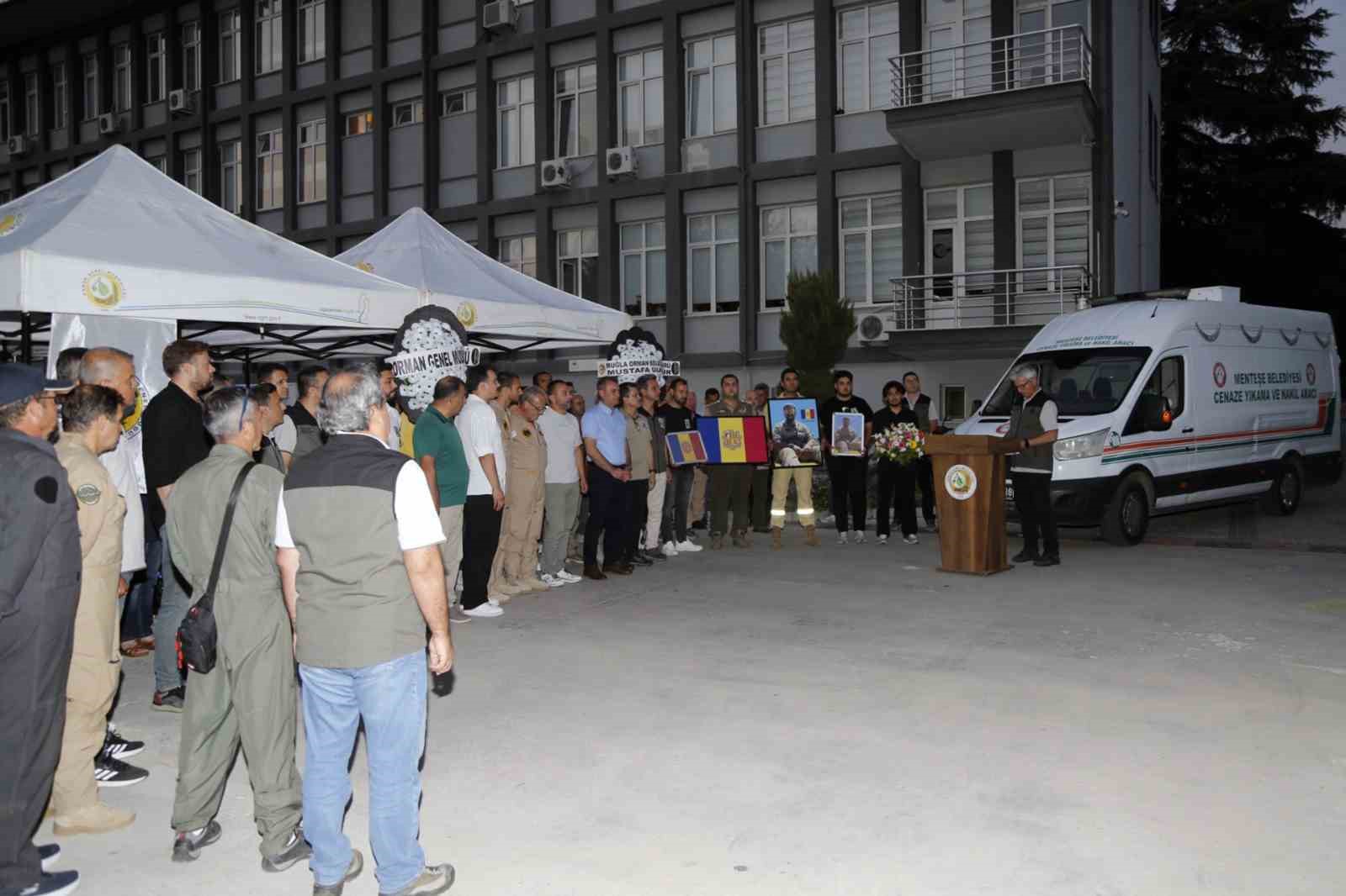 Yangın söndürme uçağı pilotu kalbine yenik düştü
