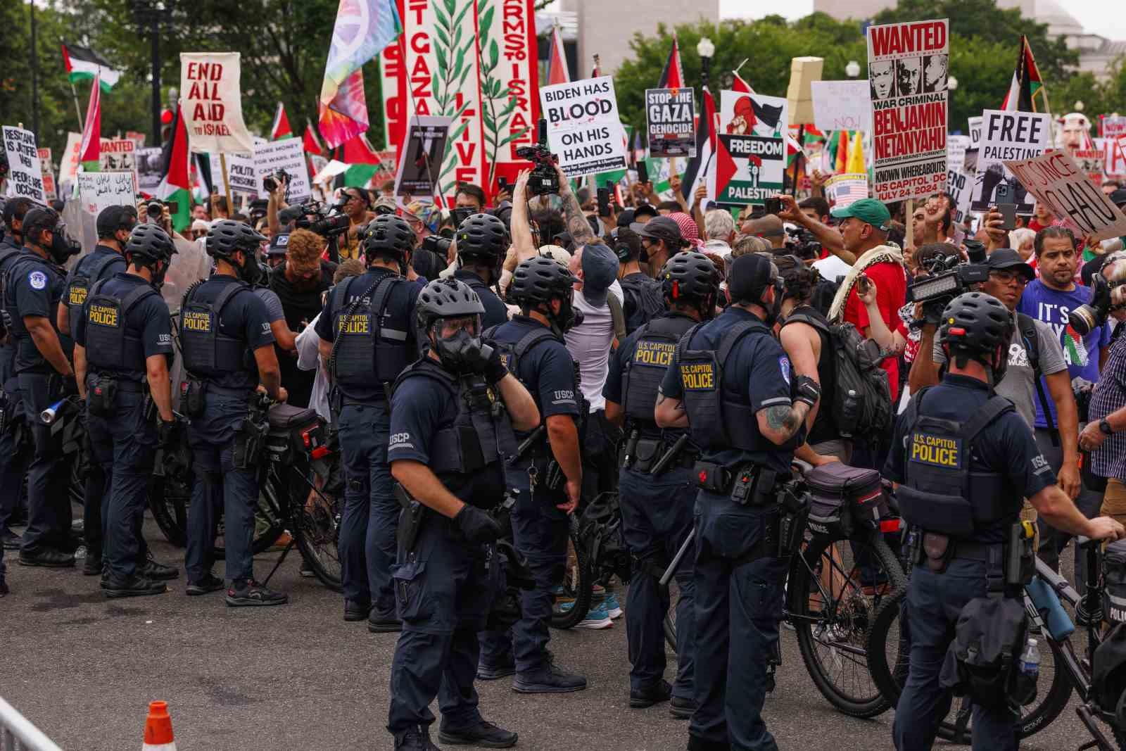 ABD’de Netanyahu karşıtı protesto: Çok sayıda gösterici gözaltına alındı
