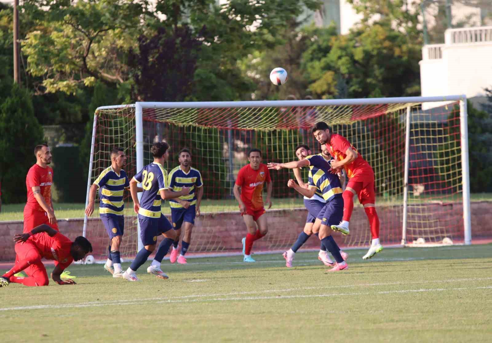 Hazırlık maçı: Kayserispor: 1 - Ankaragücü:3
