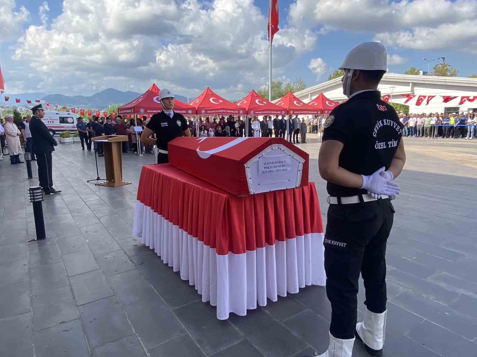 Hayatını kaybeden polis için tören: Gözyaşlarıyla uğurlandı
