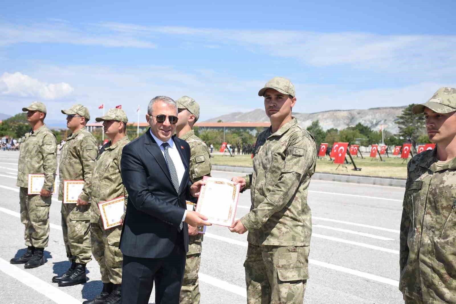 Bedelli erlere ant içme töreni düzenlendi
