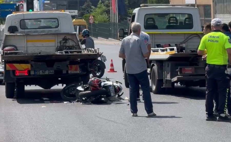 Avcılar feci motosiklet kazasında baba oğul hayatını kaybetti
