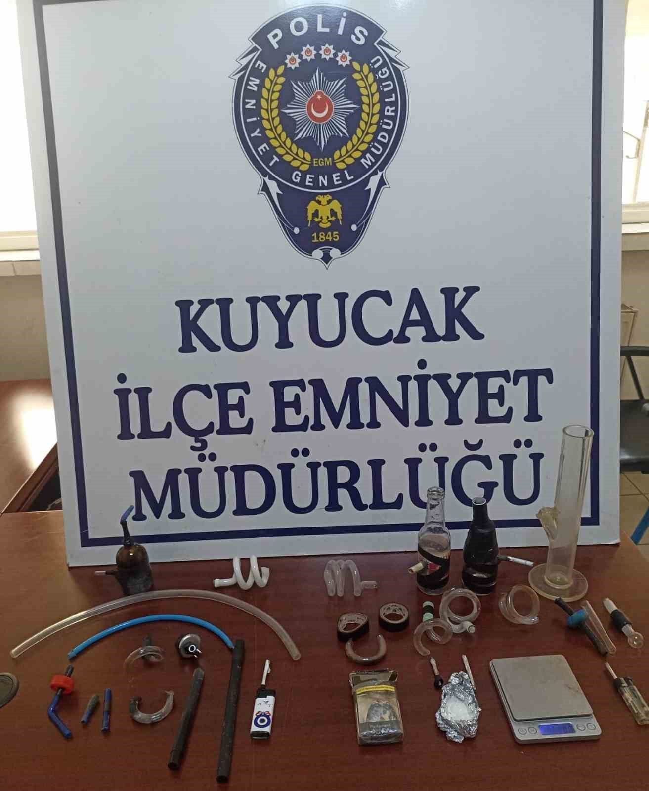 Kuyucak emniyeti uyuşturucuya geçit vermiyor
