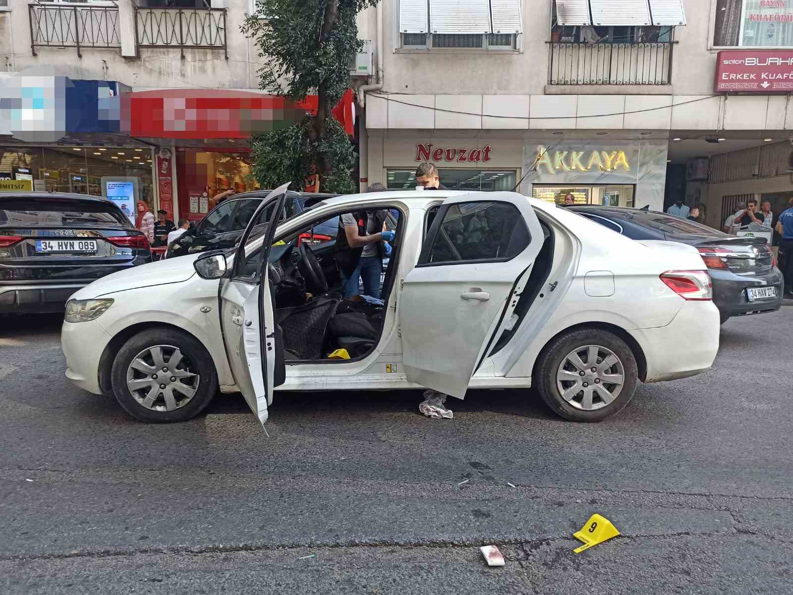 Kartal’da cadde ortasında silahlı saldırı: 1 yaralı
