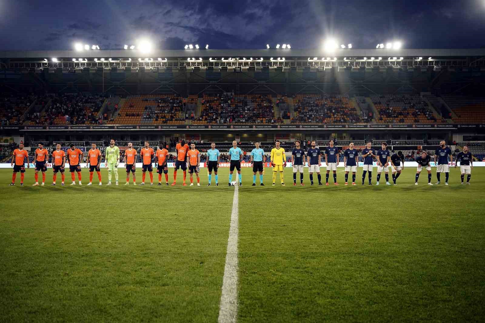 UEFA Avrupa Konferans Ligi: RAMS Başakşehir: 3 - La Fiorita: 0 (Maç devam ediyor)
