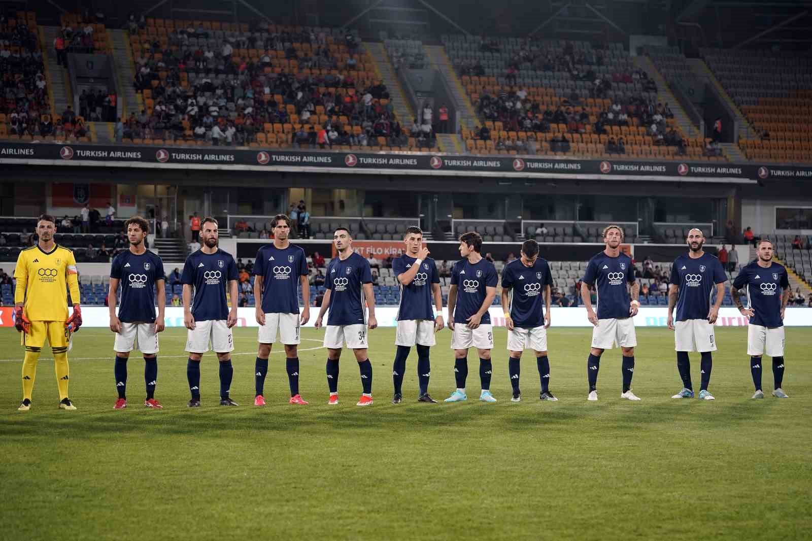 UEFA Avrupa Konferans Ligi: RAMS Başakşehir: 3 - La Fiorita: 0 (Maç devam ediyor)
