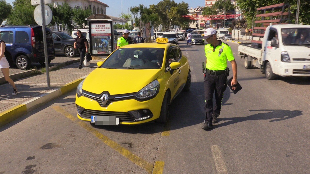 (Özel) Bandırma’da trafik denetimleri hız kazandı
