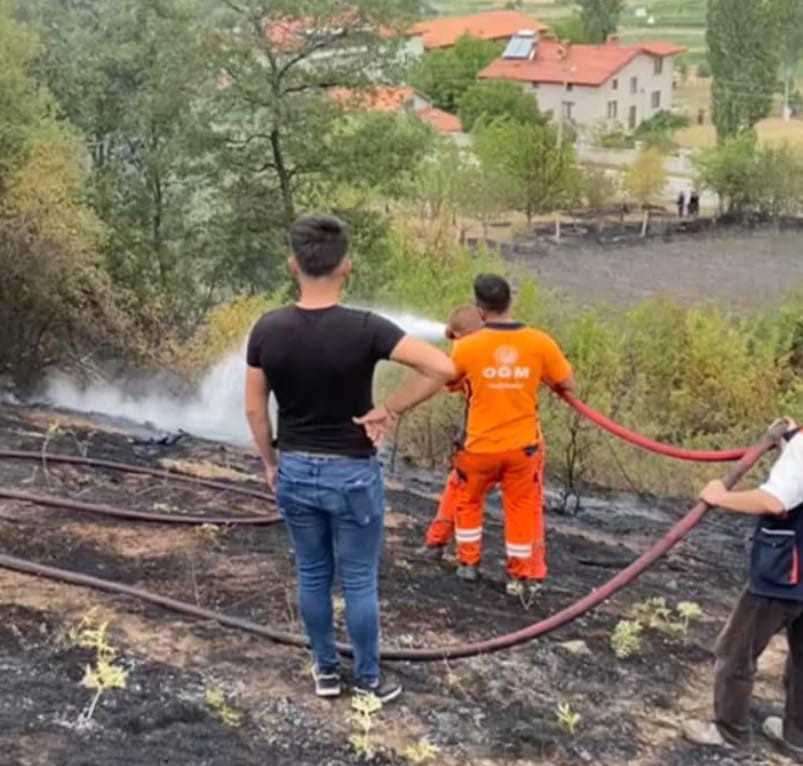 Kütahya’da arazi yangını
