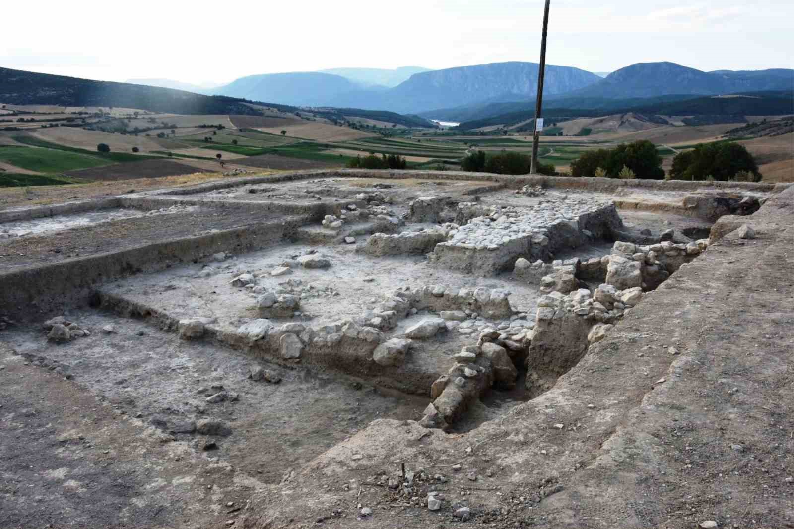 3 bin yıllık fındığın bulunduğu kutsal şehirde araştırmalar devam ediyor
