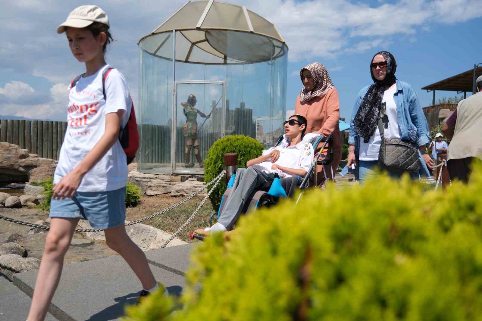 Engelsiz Turizm Programı: Özel bireylere gezi
