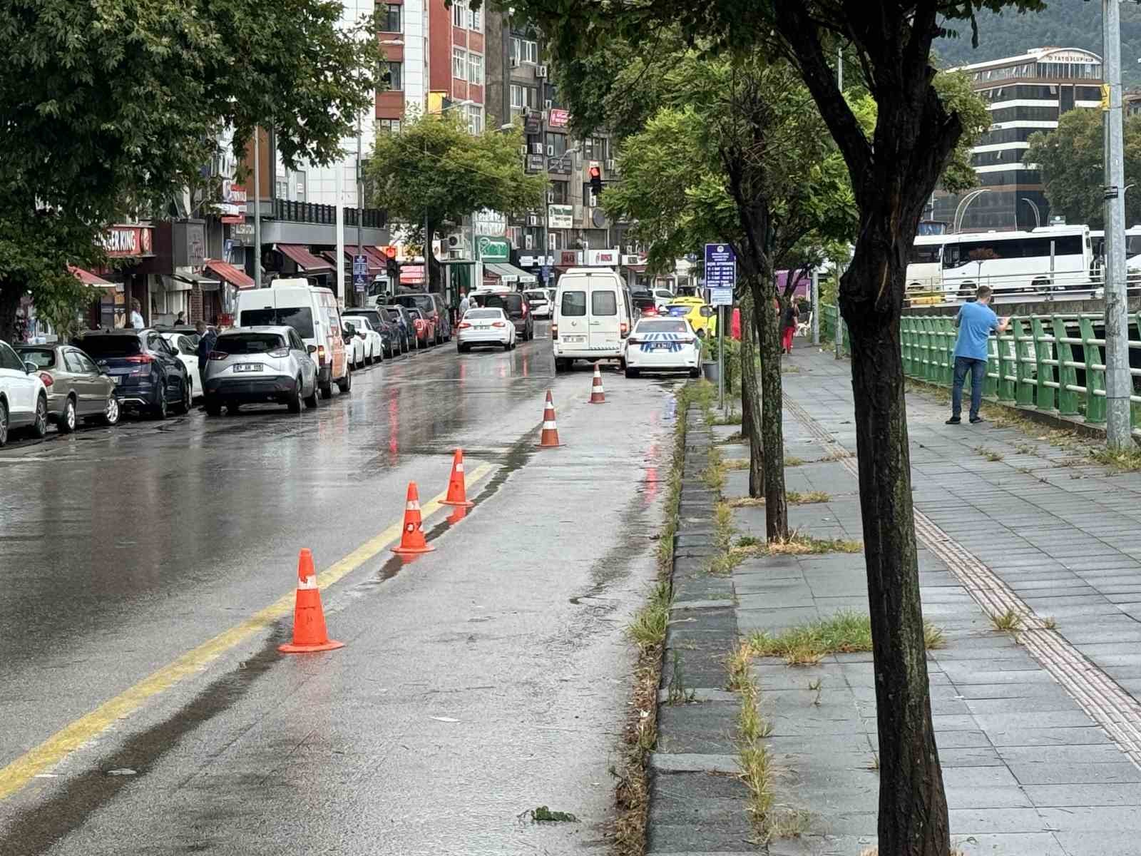 Ekipler dere kenarında nöbetini sürdürüyor
