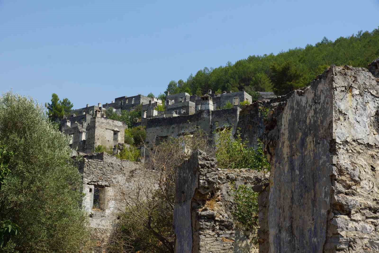 Hayalet Köy, tarihin kalbinde atmaya devam ediyor
