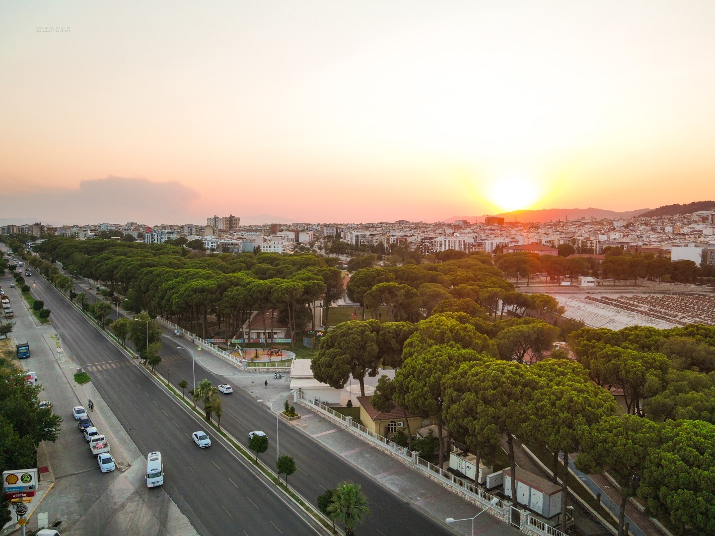 Yazın keyfi Aydın Büyükşehir Belediyesi Tekstil Park’ta yaşanıyor
