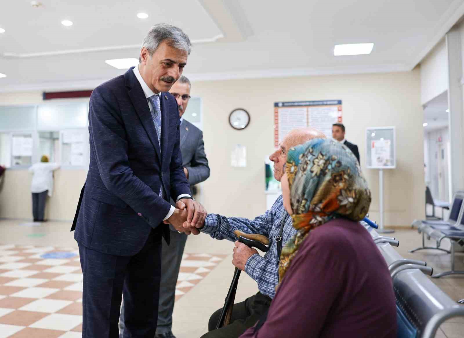 Başkan Alemdar: “Önceliğimiz vatandaşlarımıza en iyi hizmeti sunmaktır”
