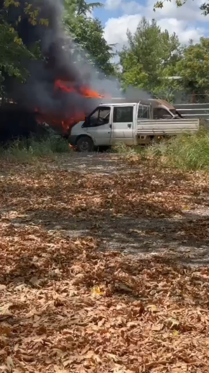 Bursa Otokoop’ta korkutan yangın
