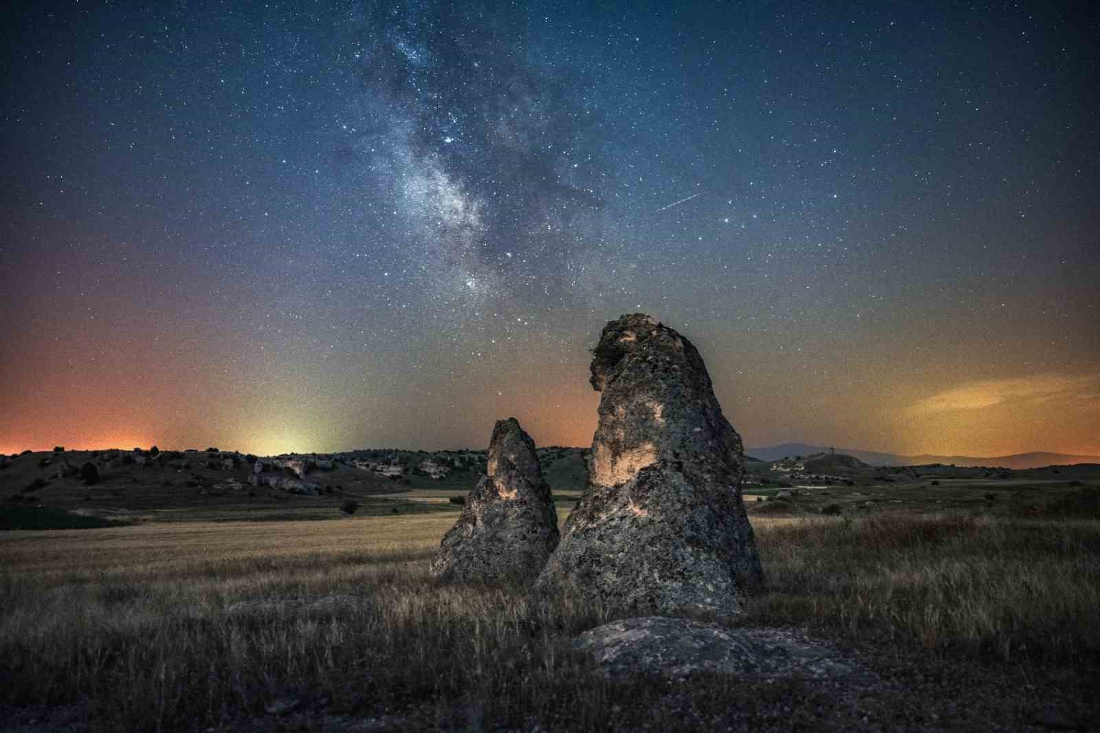 Eskişehir’de uzun pozlama ile çekilmiş Samanyolu manzarası
