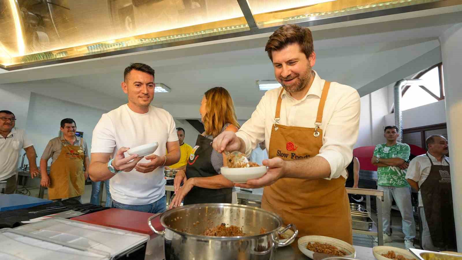 Tarsus’un kalbi ’Gastronomi Sokağı’ olacak
