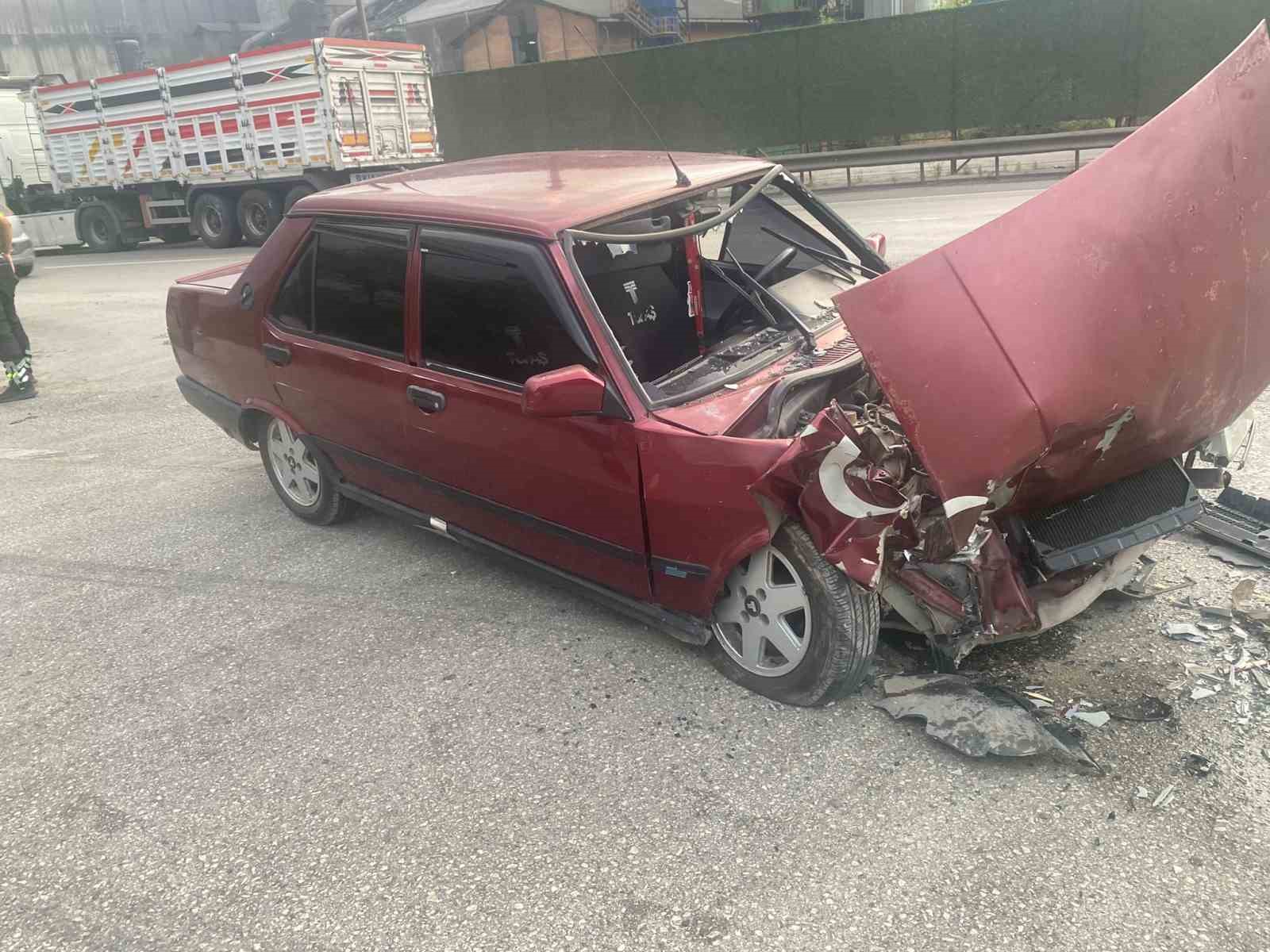 Trafik kazalarında 4’ü çocuk 8 kişi yaralandı
