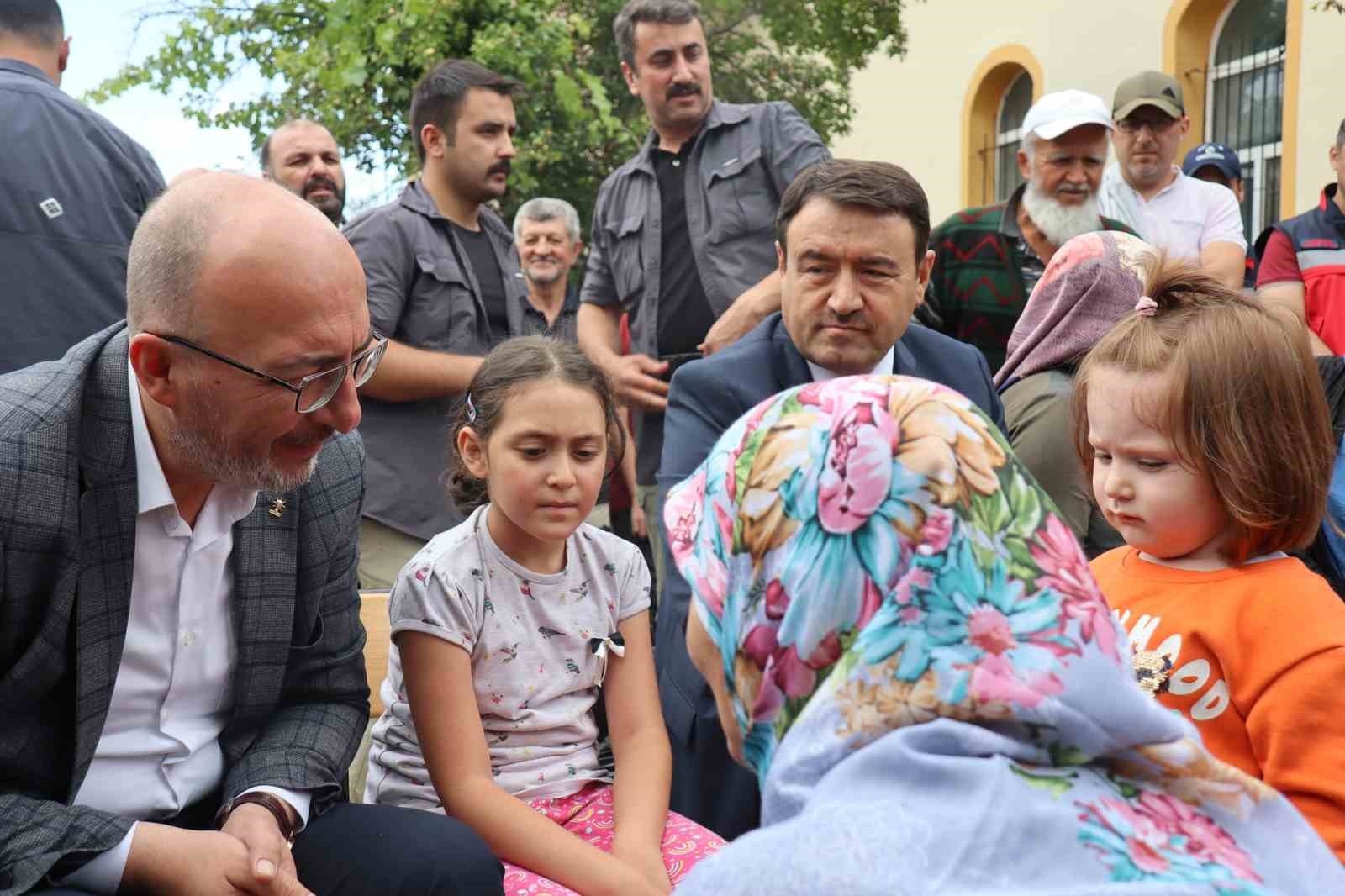 Kütahya’nın Sekiören köyüne 500 bin liralık tarımsal destek
