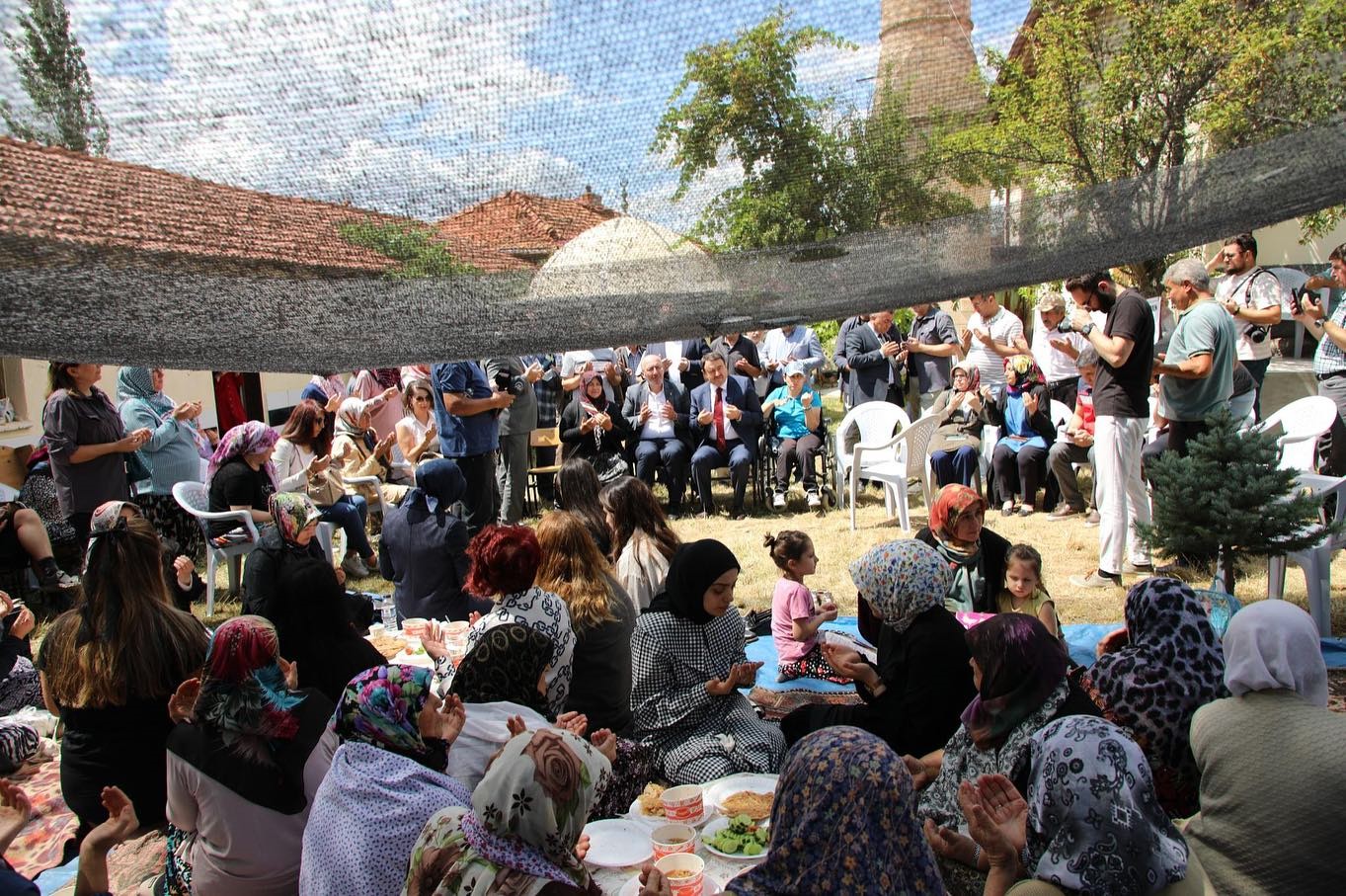 Kütahya’nın Sekiören köyüne 500 bin liralık tarımsal destek
