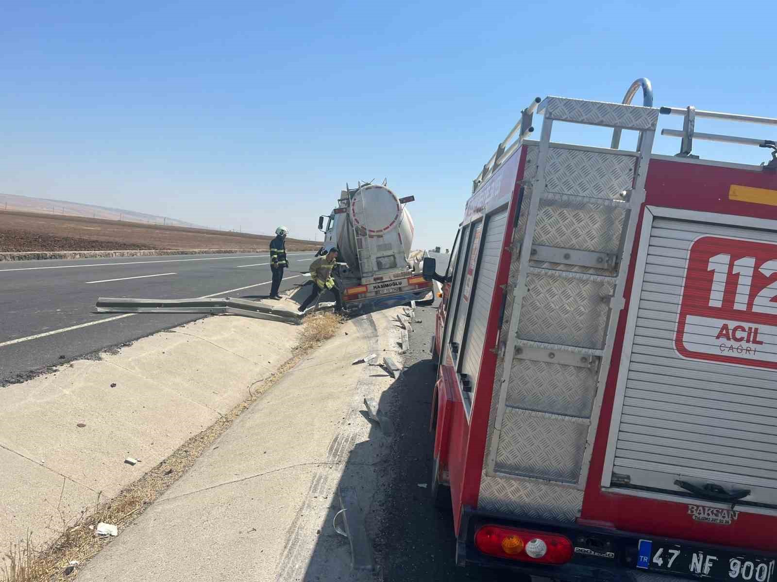 Mardin’de beton mikseri kaza yaptı
