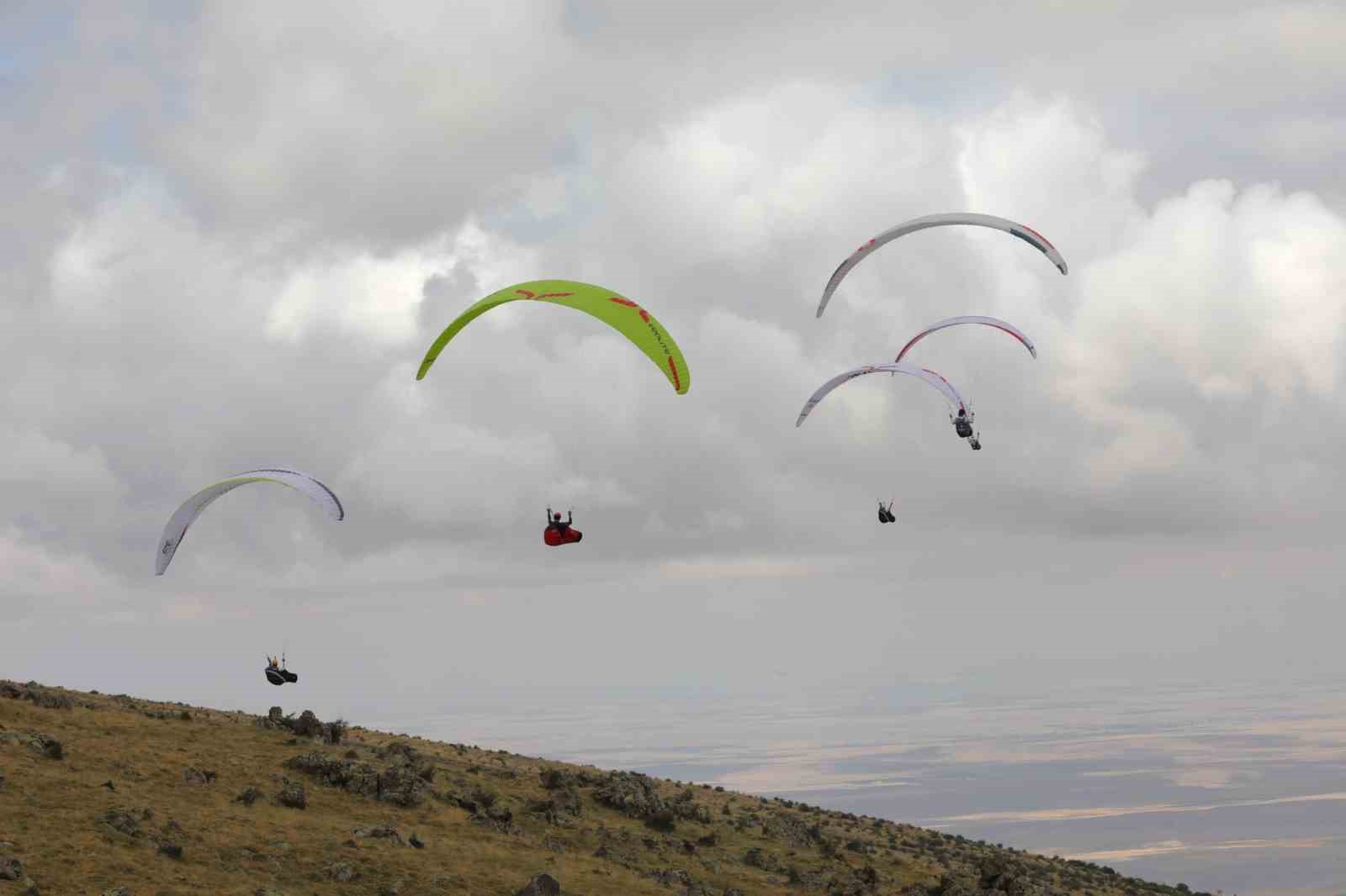 Hike And Fly Anatolia Türkiye’de ilk kez Aksaray’da başladı
