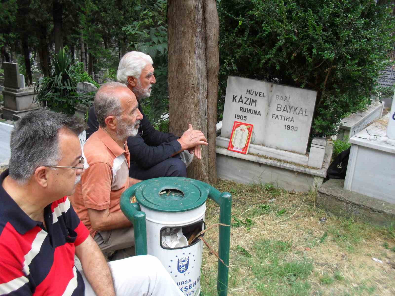 Kazım Baykal vefatının 31. yıldönümünde dualarla anıldı
