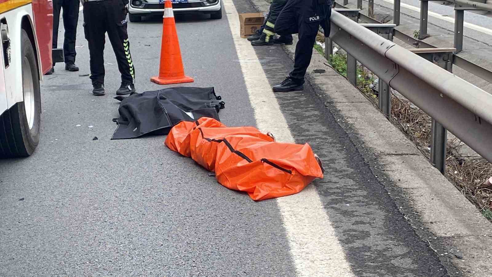 3 kişinin hayatını kaybettiği kazada minibüs sürücüsü tutuklandı
