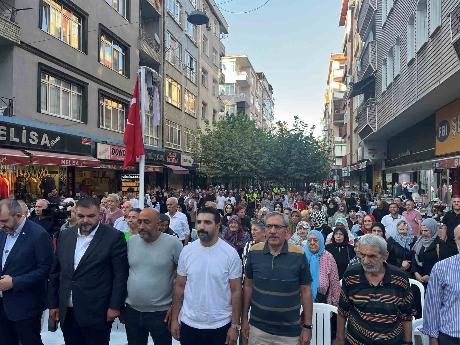 Güngören’deki patlamada hayatını kaybedenler şehadetlerinin 16. yılında anıldı
