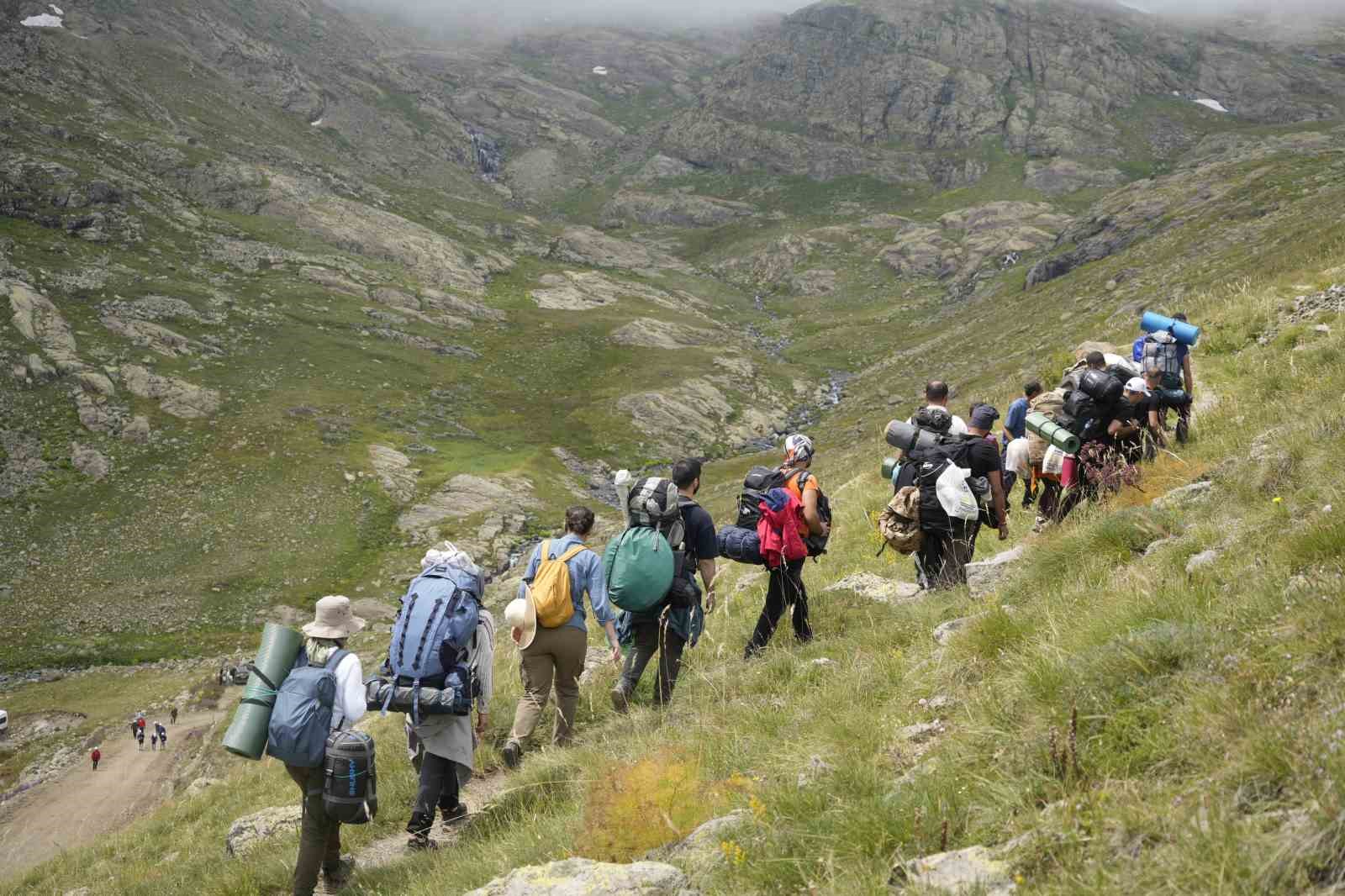 Artabel Gölleri Doğa Sporları ve Kamp Etkinliği’ne ev sahipliği yaptı
