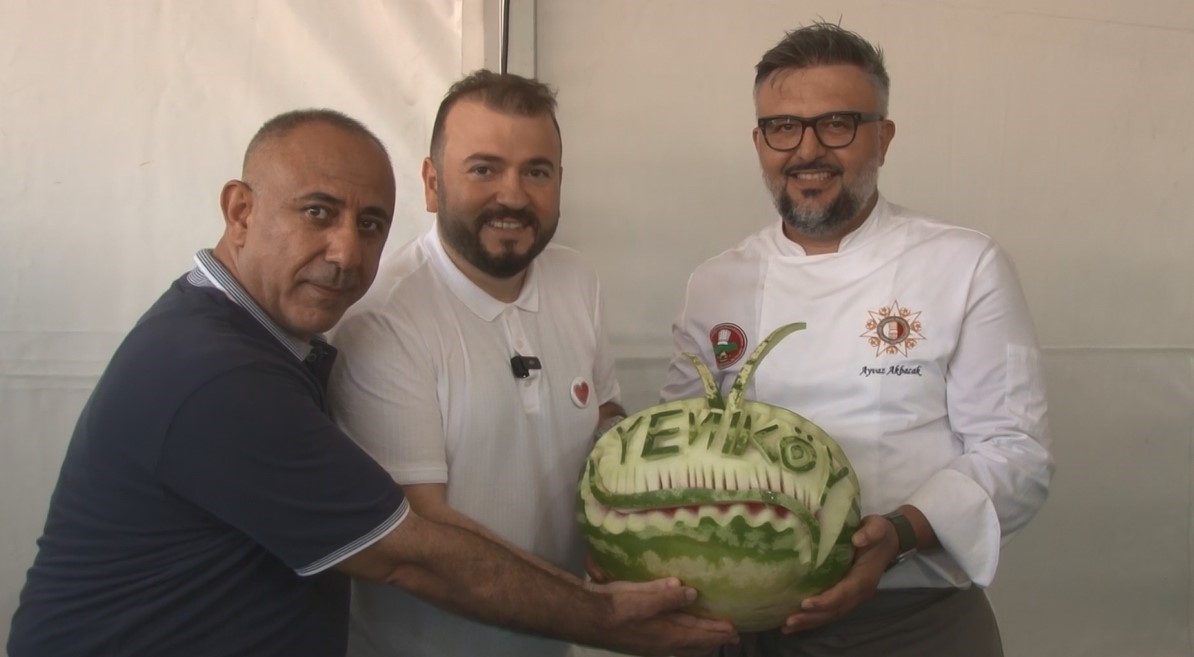 İlk, Yeniköy Karpuz Festivali Arnavutköy’de coşkuyla kutlandı
