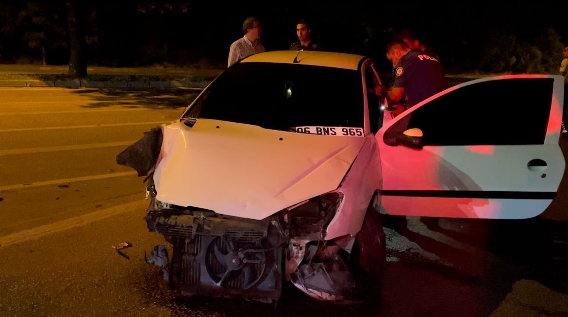 (Özel) 10 kilometre boyunca ölümüne kaçtı, kaza yaptı yine kaçtı
