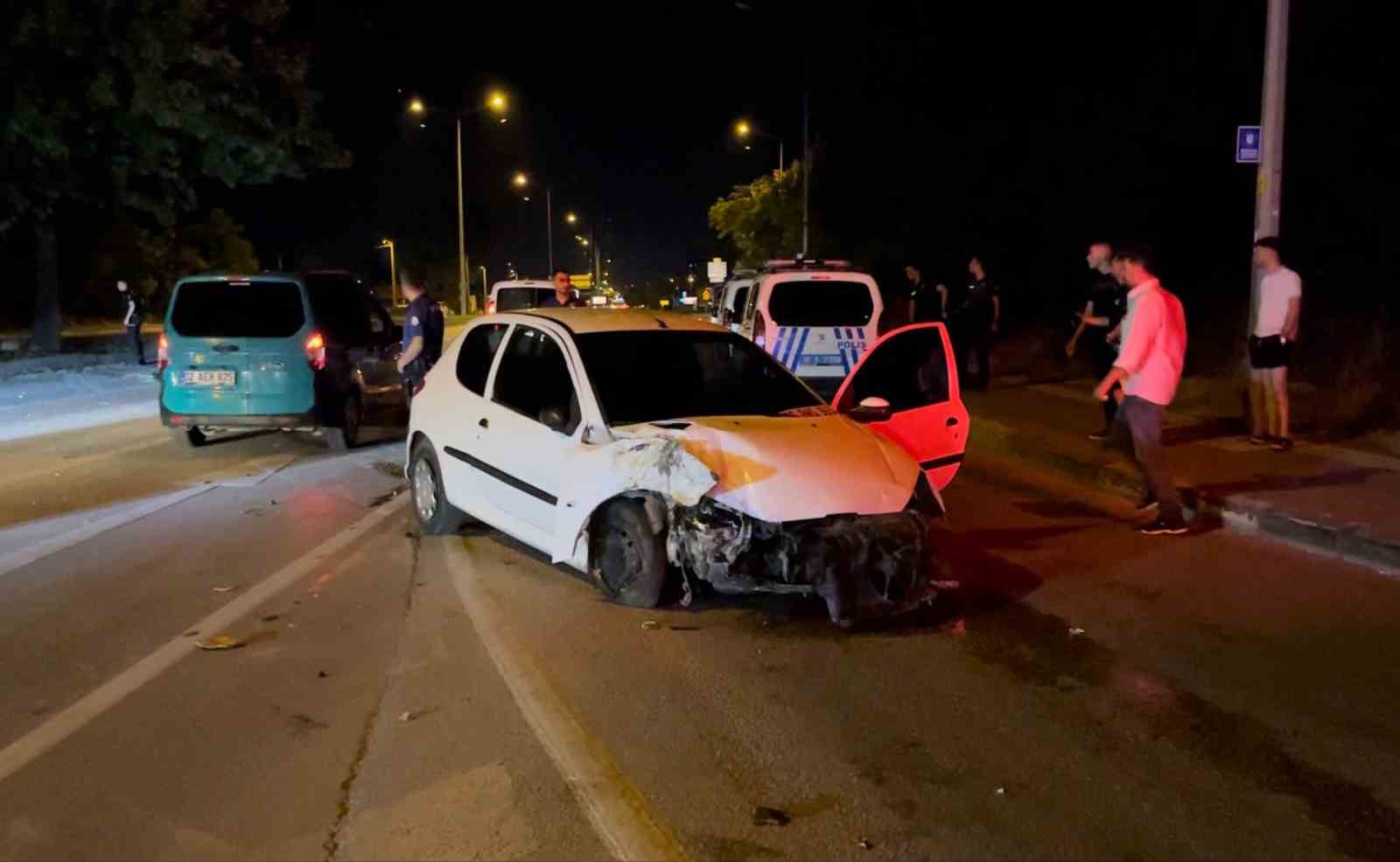 (Özel) 10 kilometre boyunca ölümüne kaçtı, kaza yaptı yine kaçtı
