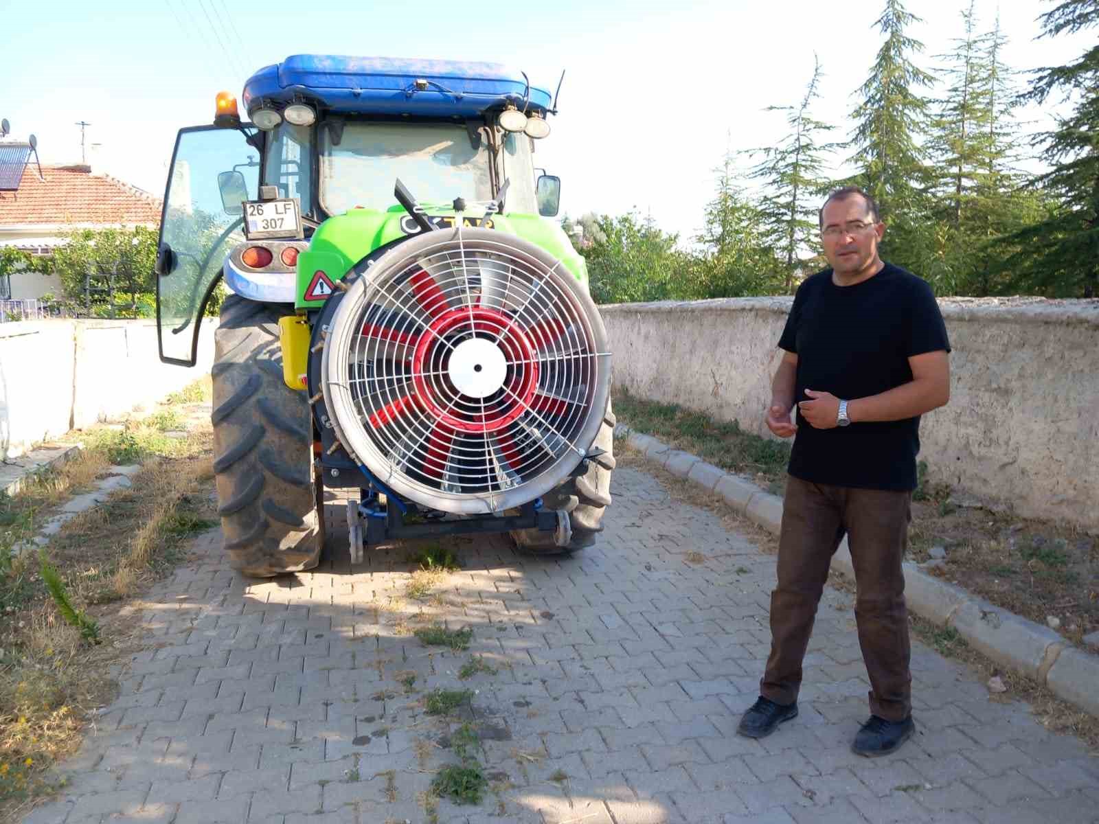 Emirdağ ilçesinin Yarımca Köyü’nde ilaçlama çalışmaları yapıldı
