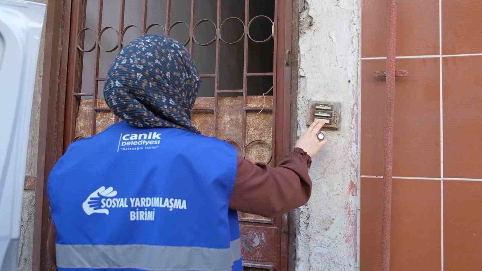 Başkan Sandıkçı: “Canik’te gönüllere dokunuyoruz”
