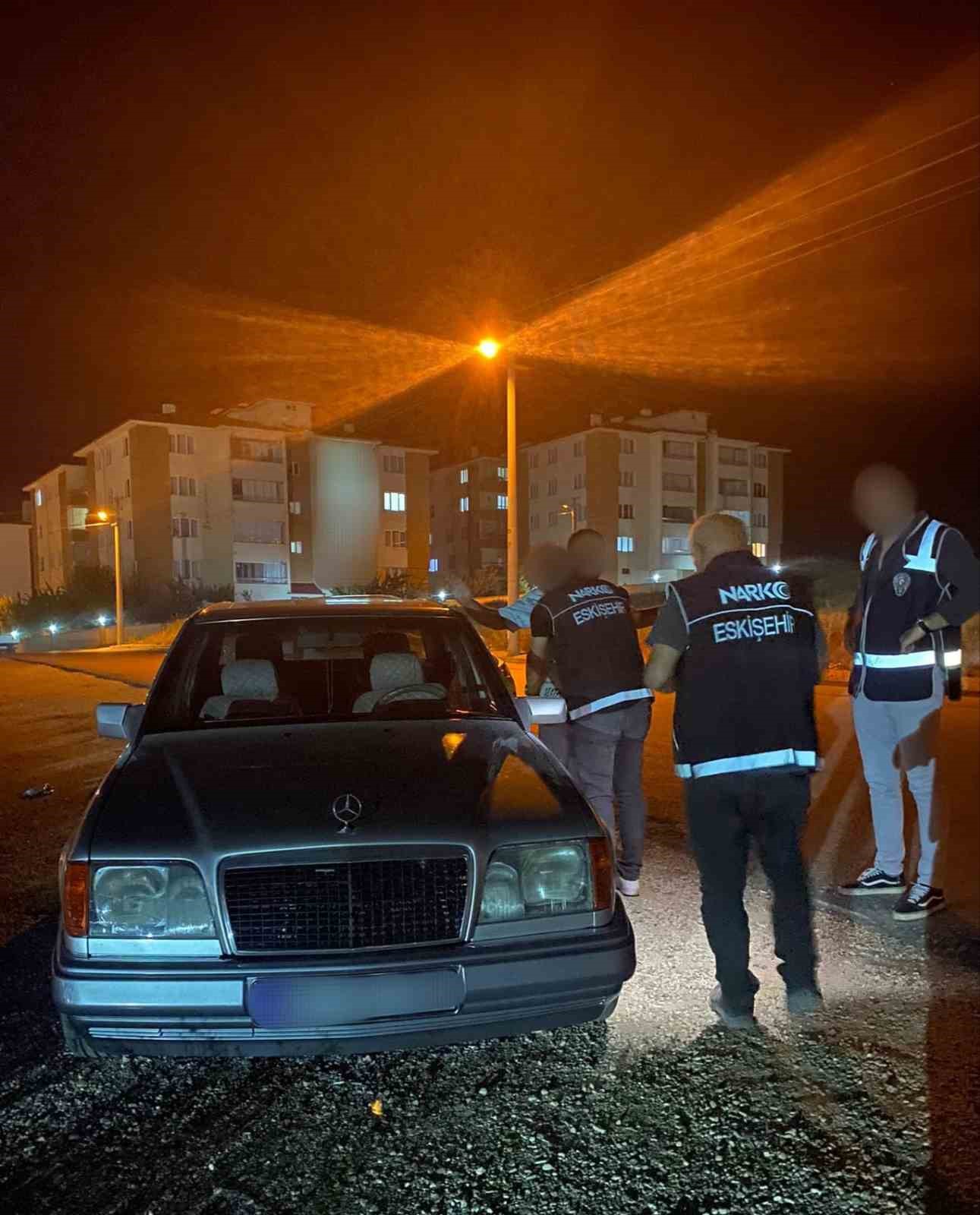 Narkotik polisinden huzur operasyonu
