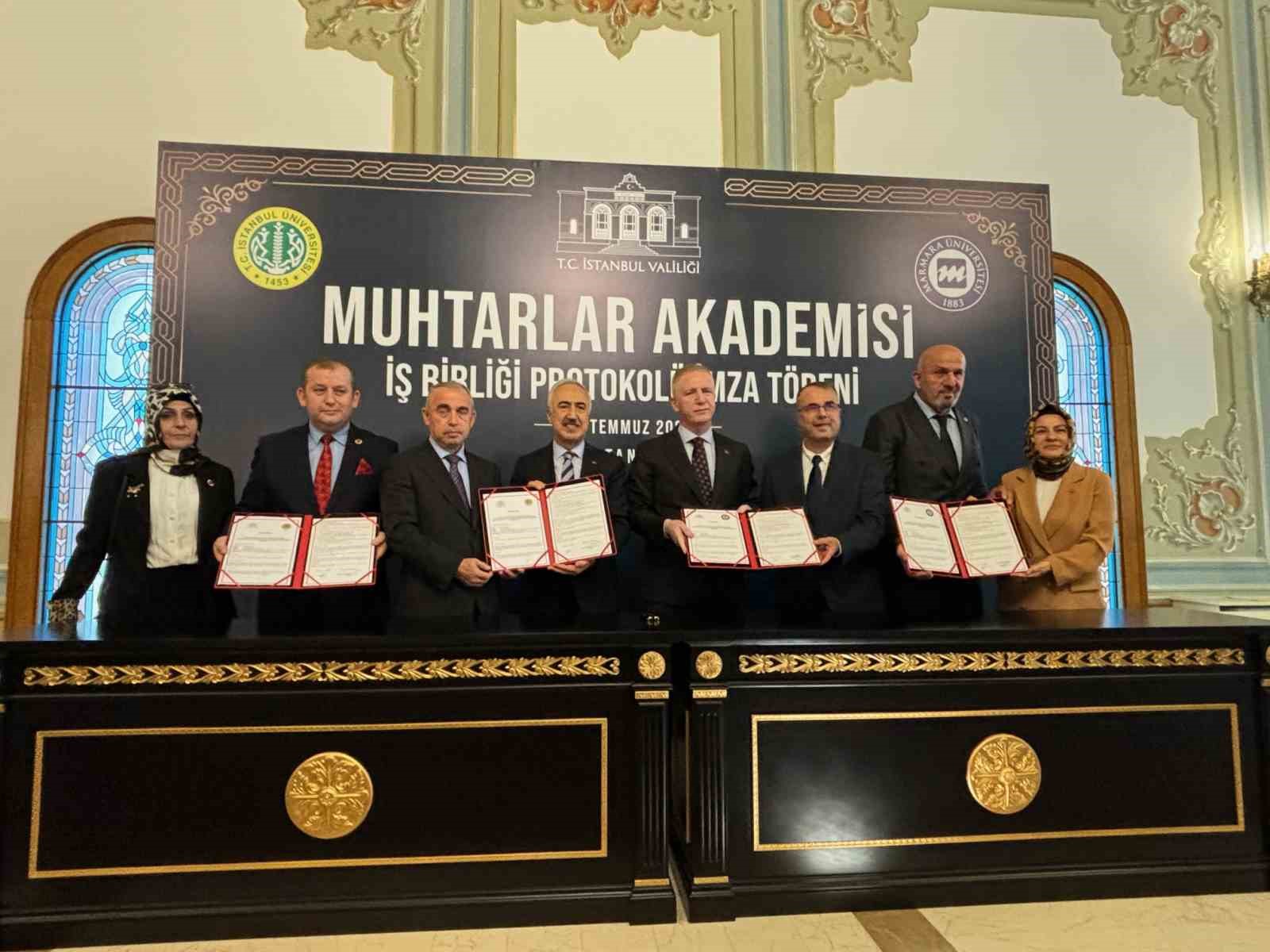 İstanbul’daki muhtarlara akademik eğitim verilecek
