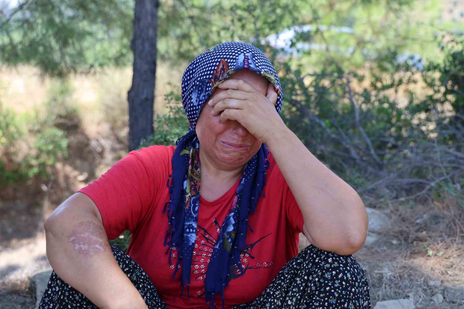 Evi yanan ailenin feryadı yürekleri dağladı, yangını gözyaşları ile izlediler
