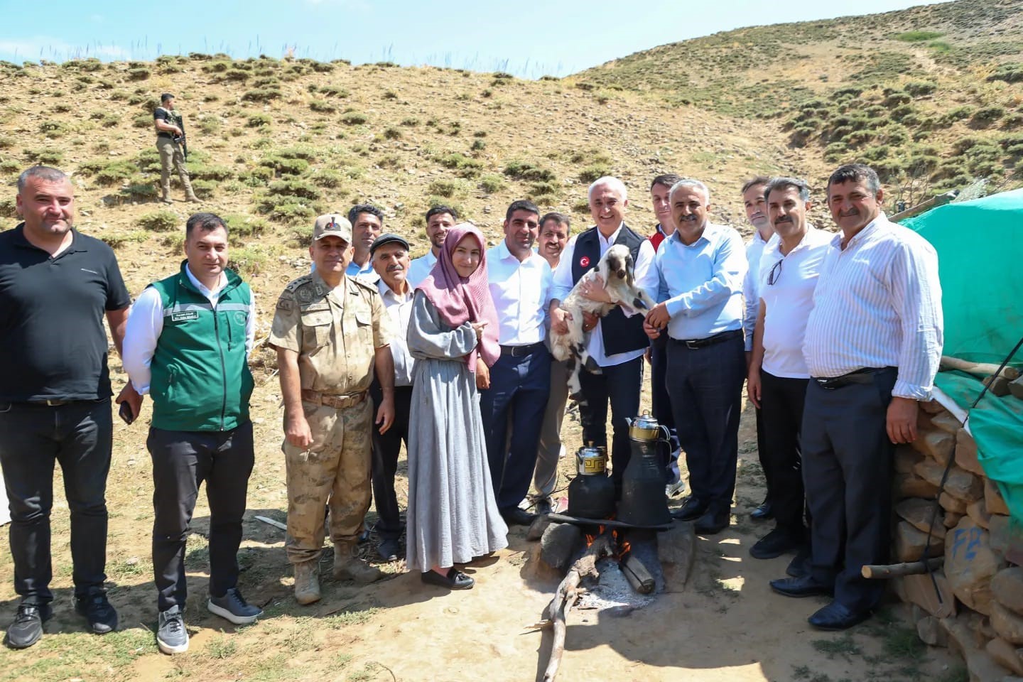 Terörden temizlenen yaylalar kuzu ve çocuk sesleriyle şenlendi
