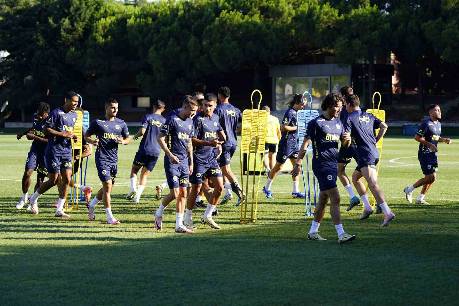 Fenerbahçe, Lugano maçı hazırlıkları tamamladı
