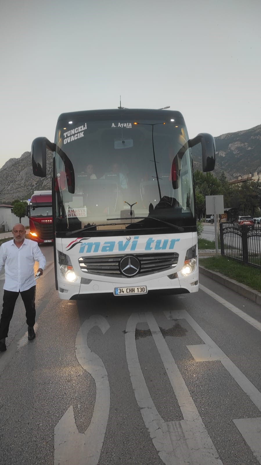 Amasya’da yolcu otobüsü yayaya çarptı
