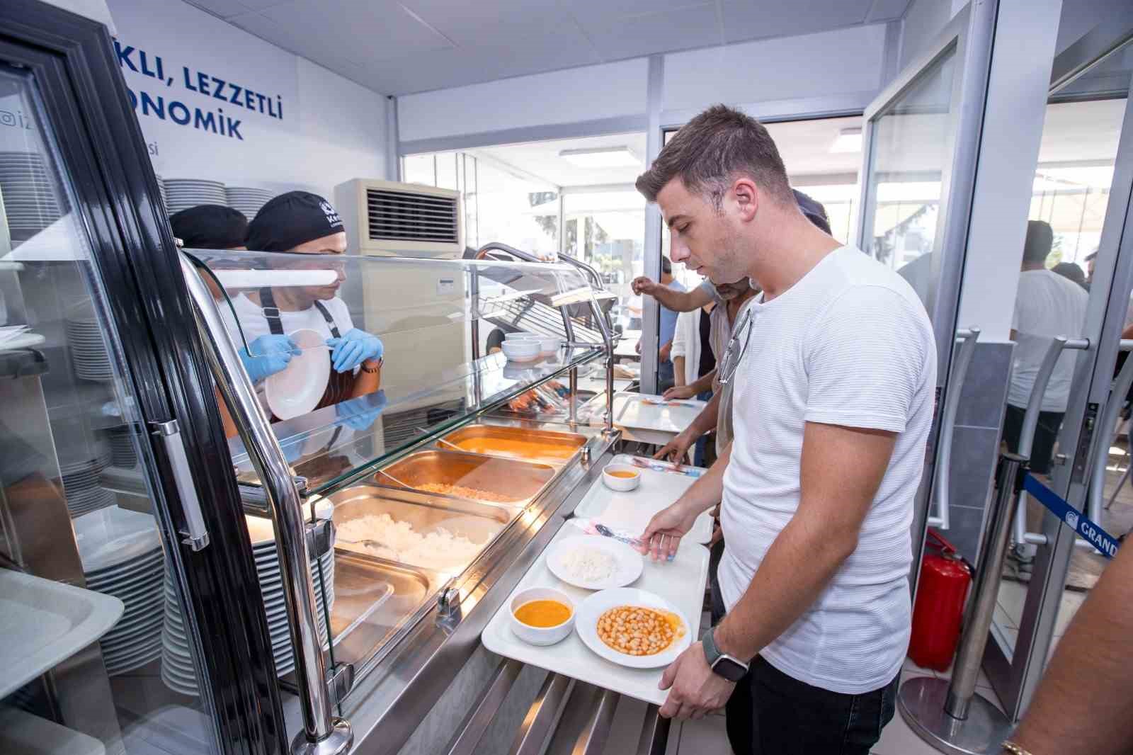 Kent Lokantaları yüzleri güldürüyor
