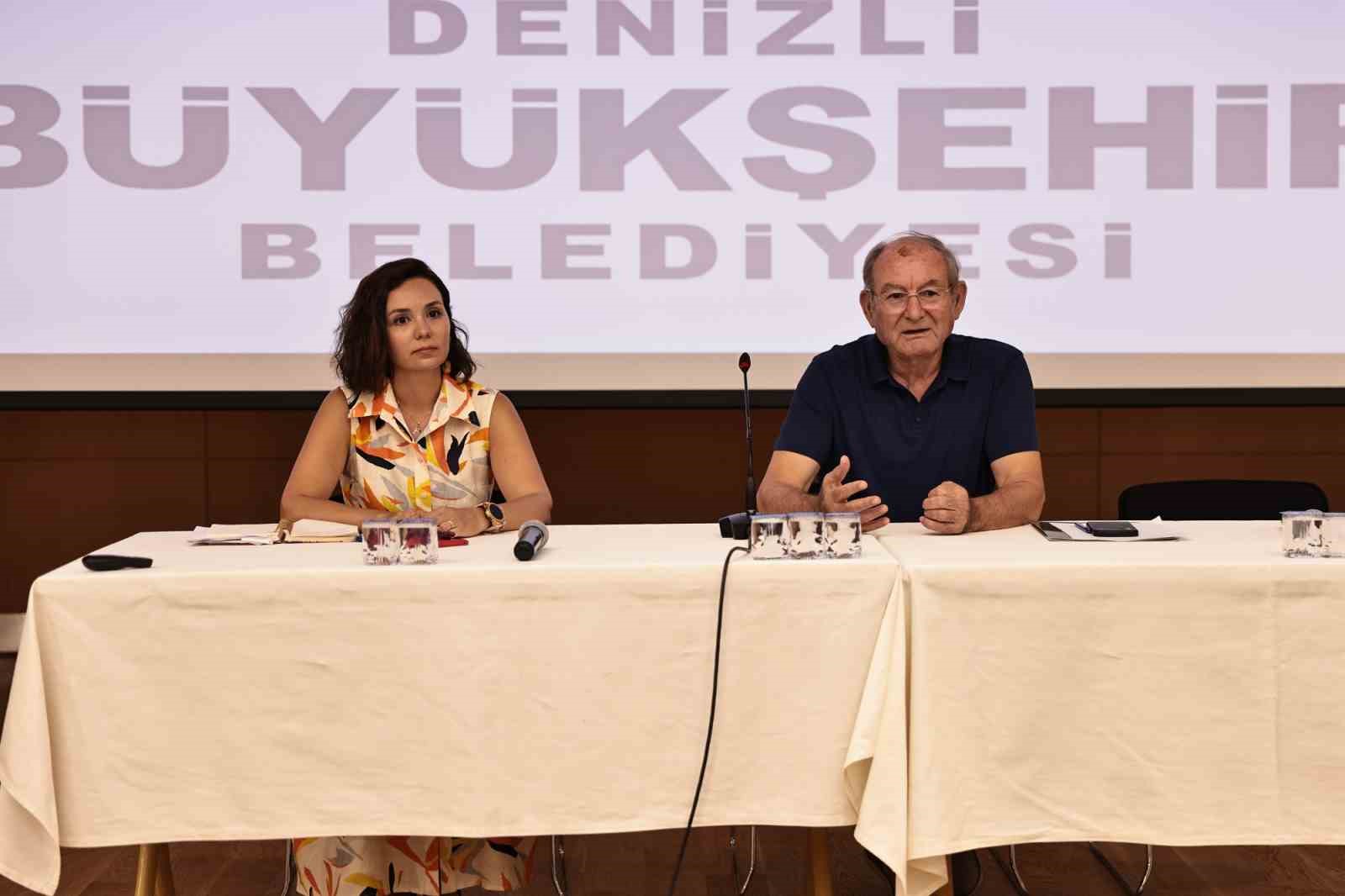 Denizli Kent Konseyi ’Benim Mahallem’ projesi kapsamında muhtarlarla buluştu
