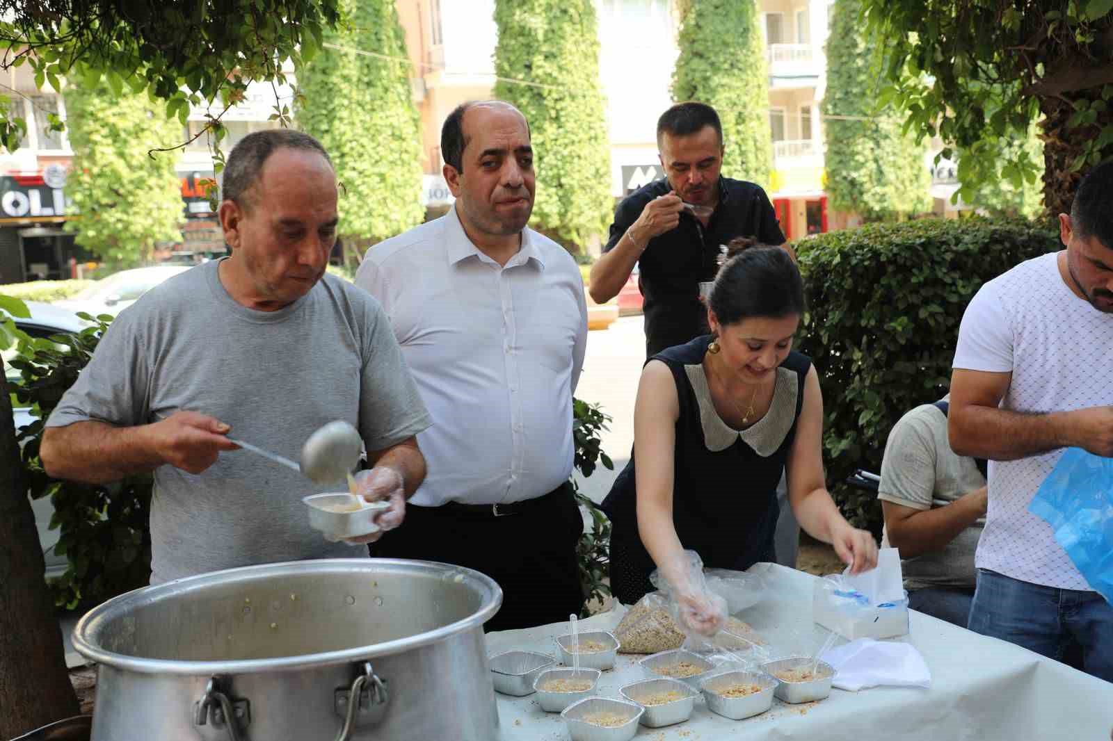 Altı Nokta Körler Derneği Aydın Şubesi’nden 500 kişilik aşure hayrı
