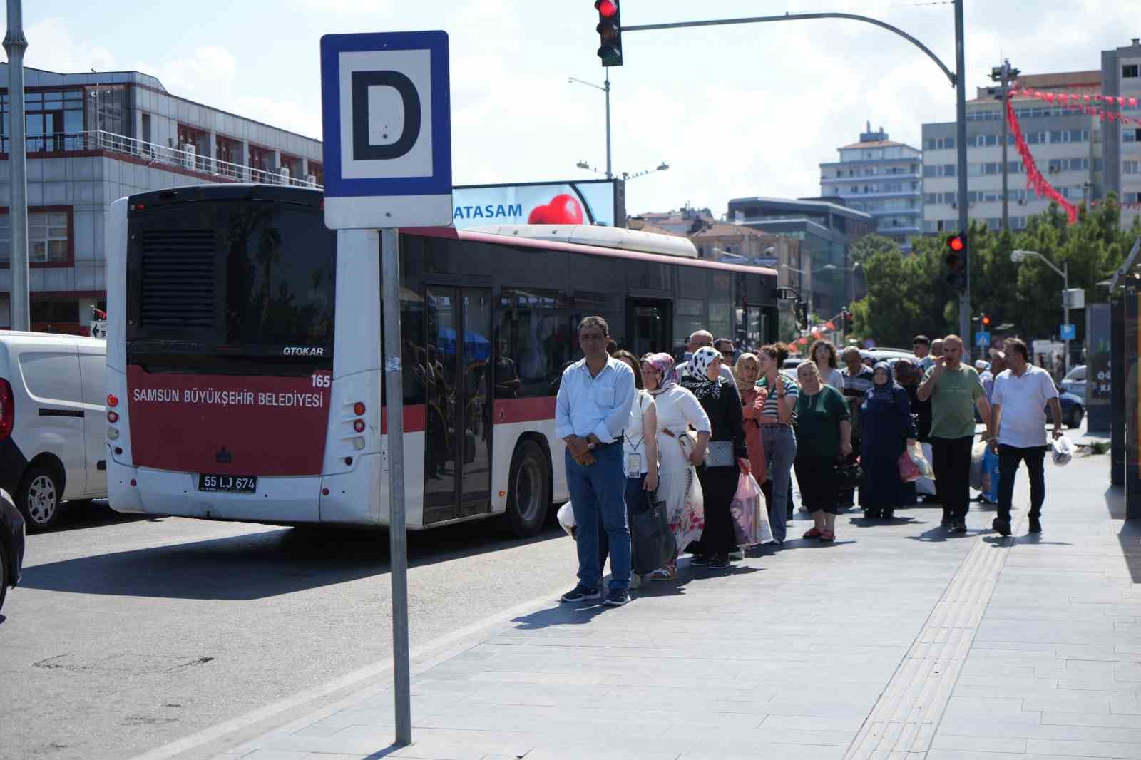 Samsun’da toplu ulaşıma yüzde 20, öğrenci servislerine yüzde 40 zam
